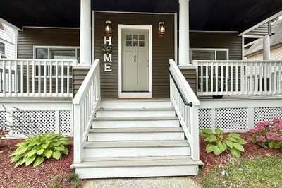 108 Walton St 1
