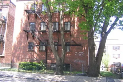 200 Kelton St #13 1