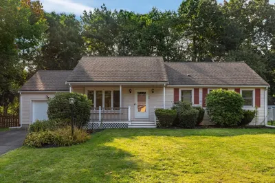 44 Grace Meadows Dr