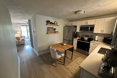 448 Mt Hope St #5 1