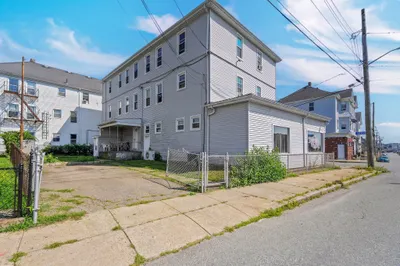 84 Cory Street 1