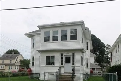 213 Billings Rd #2