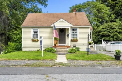 19 Wetherbee Ave