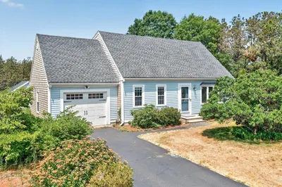 12 Cransbourne Cir 1