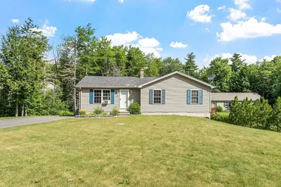 82 Baptist Common Rd