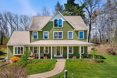 39 Lovers Ln 1