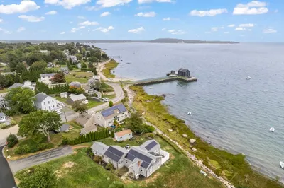 2 Braintree Ave.(waterfront) Ave 1