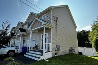 35 DorA Dr #A 1