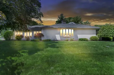10 Silver Lake Dr 1