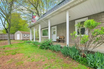 587 Essex Ave 1