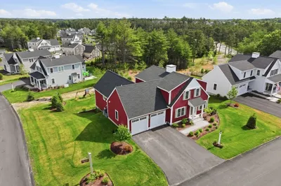 7 Yellow Birch Dr 1