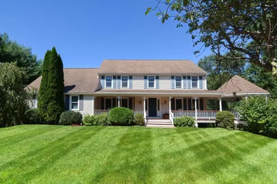 6 Pease Road 1