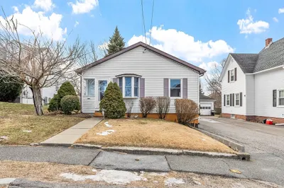 30 Fales St