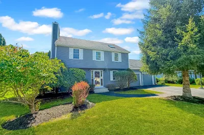 5 Swan Cir 1
