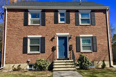 46 Brooks Avenue #2
