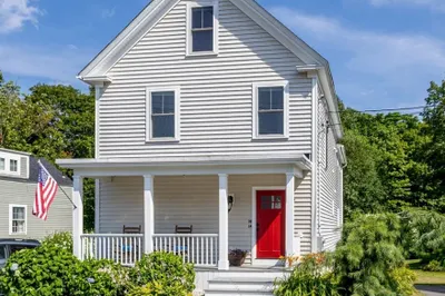 15 Court St #B 1