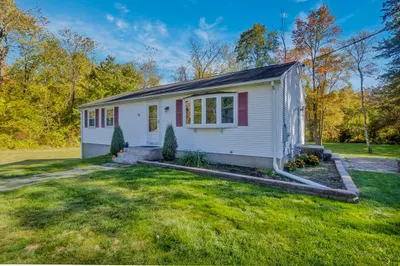 260 Wolcott Ave