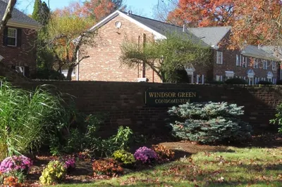 1202 Windsor Drive #1202 1