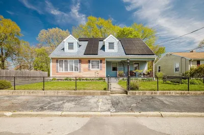 103 Clews Street 1