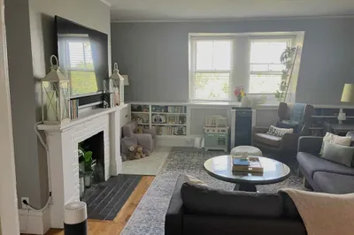 107 Beacon St #8