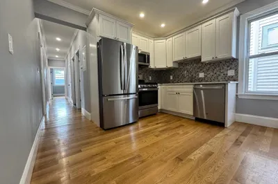 29 East St #3 1