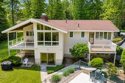 9 West Ridge Dr 1
