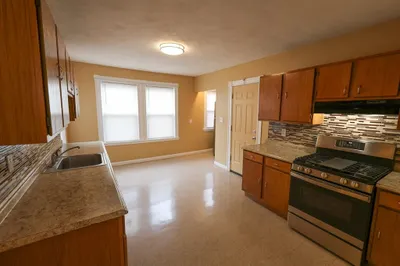 42 Corona Street #2
