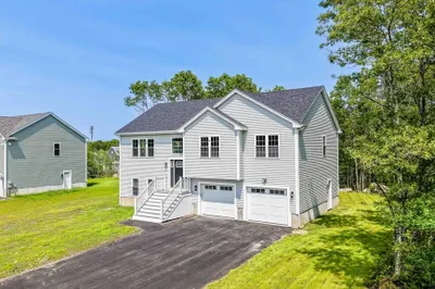 226 Meadow View Ln