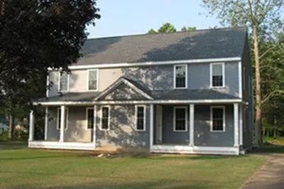 320 Laurel St #320 1