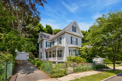75 Lincoln Ave