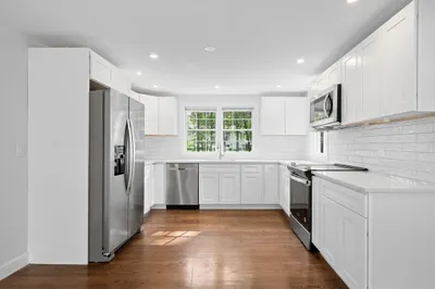 125 Beacon Street 1