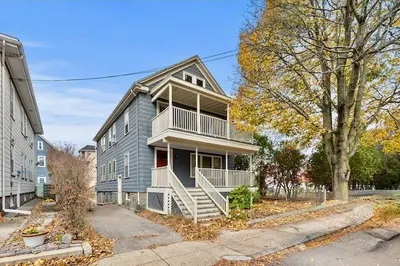 11 Easton St 1