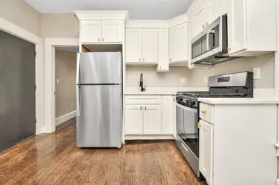 14 Carson St #1 1