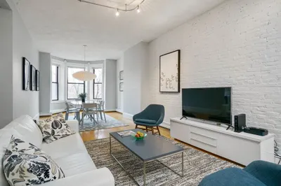 74 W Rutland Sq #3