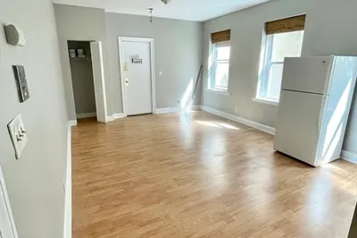 1419 Commonwealth Ave #302