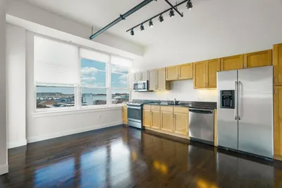 51 Lafayette St #610 1