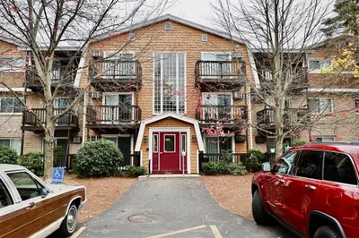 310 Brook Village Rd #45