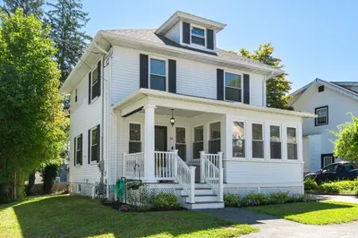 54 S Williams St 1