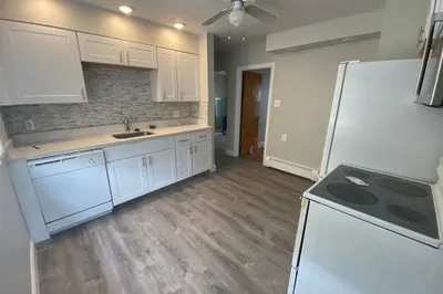 6-8 Rice Ave #2 1