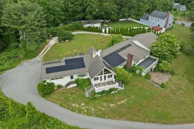66 Earldor Circle