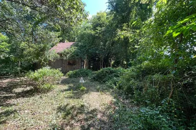 4 Biggs Ct