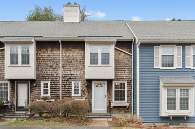10 Capstan Way #10