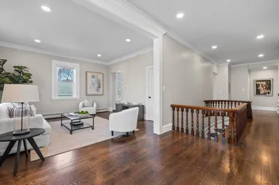 62 Chestnut Street #2