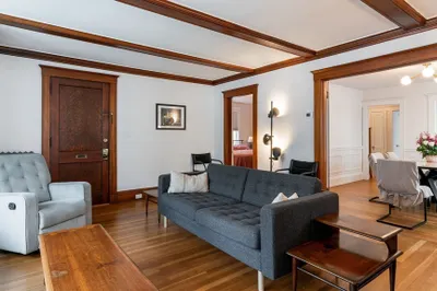 19 Holden Rd #19 1