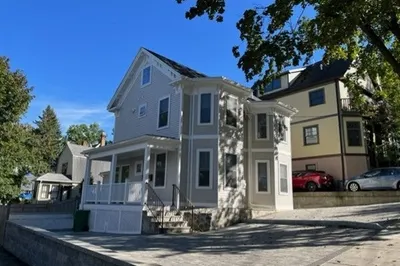 22 OAklAnd Street #A