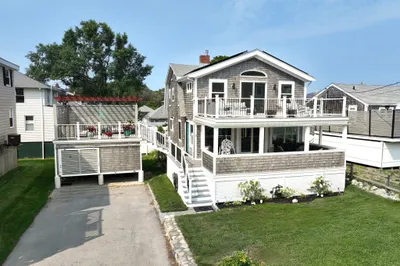 2 Wampatuck Way 1