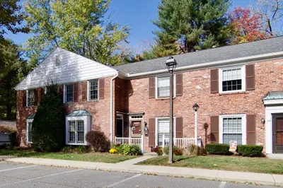 20 Smithfield Ct #20 1
