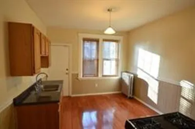 93 Florida Street #3 1