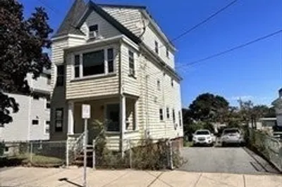 20 Joseph Street #2