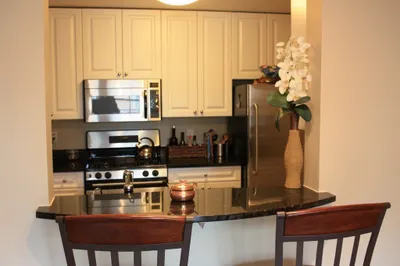 519 Harrison Ave #D621 1